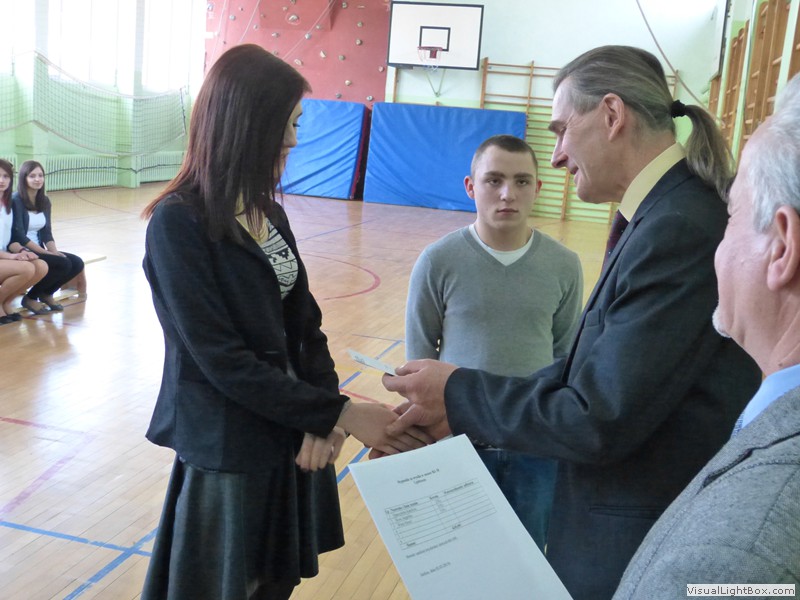 Stypendia za wyniki w nauce – marzec 2015