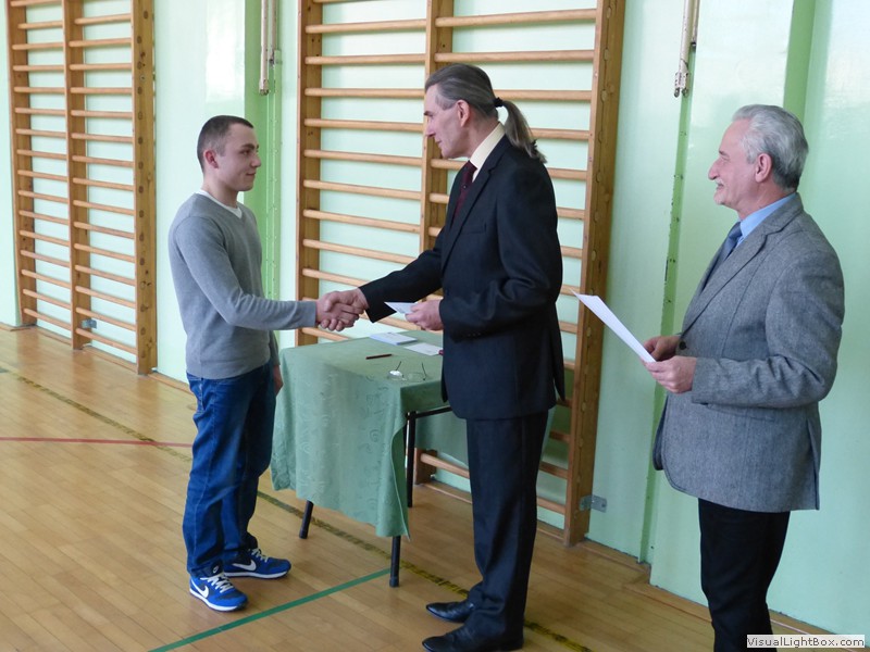 Stypendia za wyniki w nauce – marzec 2015