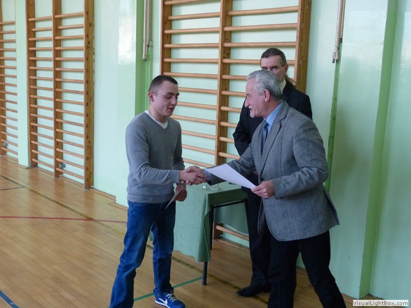 Stypendia za wyniki w nauce – marzec 2015