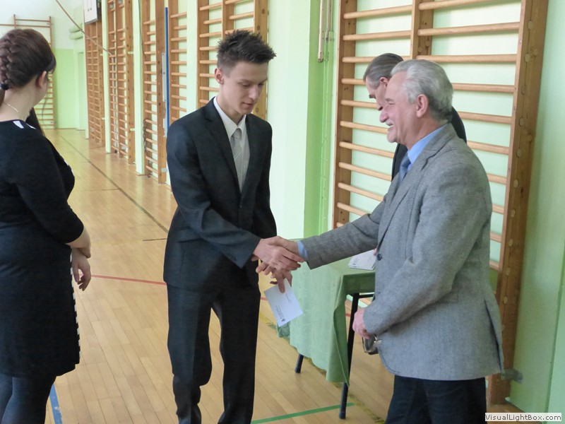 Stypendia za wyniki w nauce – marzec 2015
