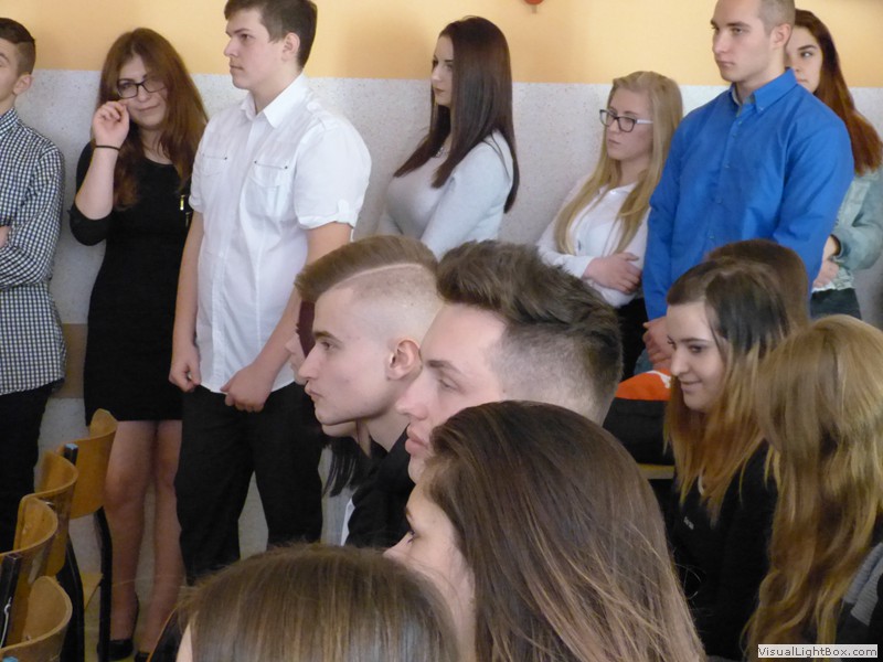Lekcja patriotyzmu przygotowana przez klasę II a