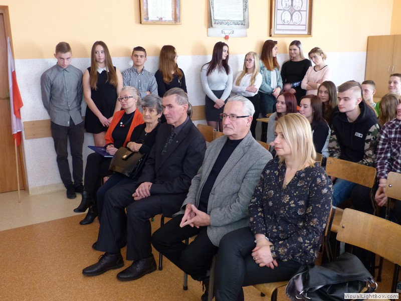 Lekcja patriotyzmu przygotowana przez klasę II a