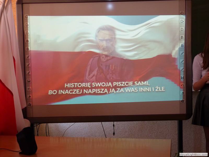 Lekcja patriotyzmu przygotowana przez klasę II a