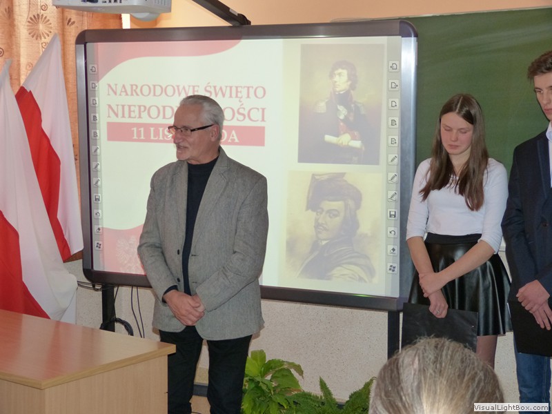 Lekcja patriotyzmu przygotowana przez klasę II a