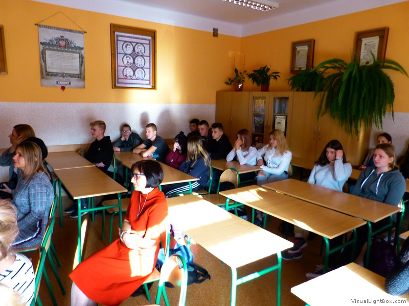 Uczniowie klasy II przygotowali pod kierunkiem pani profesor Renaty…