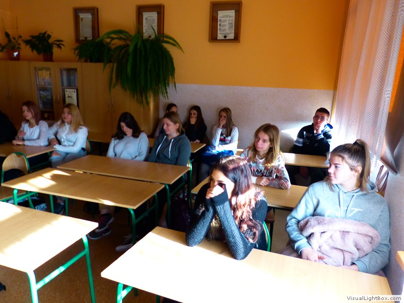 Uczniowie klasy II przygotowali pod kierunkiem pani profesor Renaty…