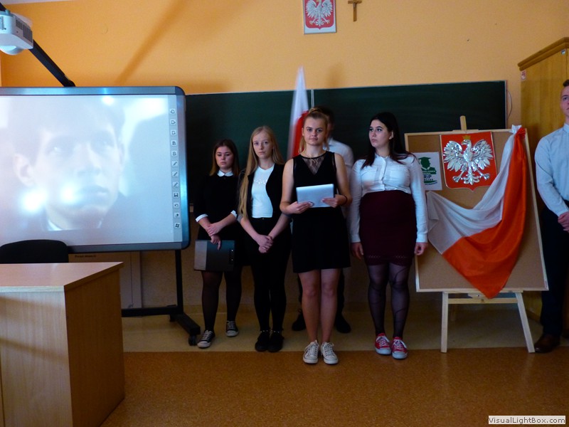 Uczniowie klasy II przygotowali pod kierunkiem pani profesor Renaty…