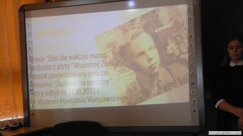 Uczniowie klasy II przygotowali pod kierunkiem pani profesor Renaty…