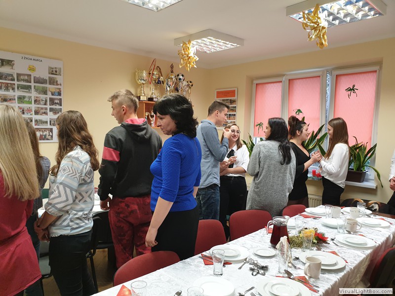 11 grudnia uczestnicy 6-38 Hufca Pracy w Gorlicach wzięli udział w…