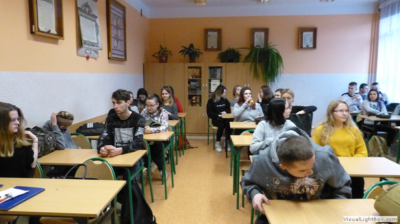 3 grudnia w Branżowej Szkole I Stopnia Cechu Rzemiosł i… – zdjęcie 001