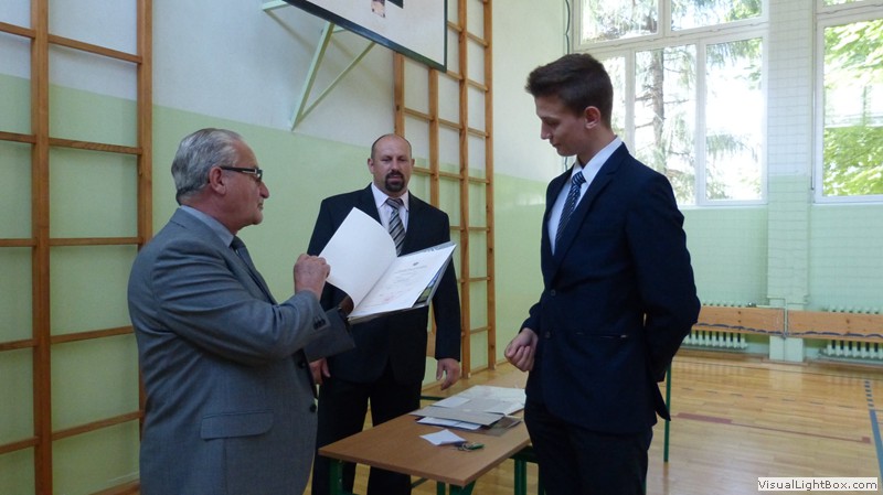 26 czerwca zakończono rok szkolny 2019/2020. W tym roku zakończenie…
