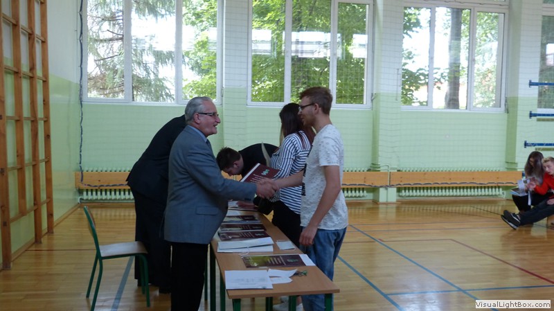 26 czerwca zakończono rok szkolny 2019/2020. W tym roku zakończenie…