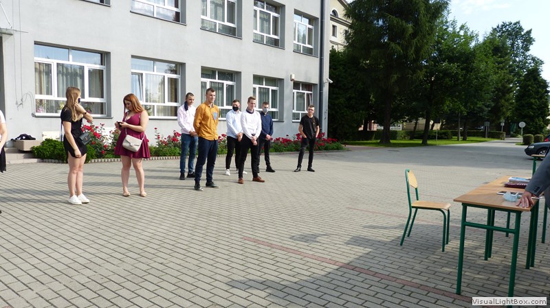 26 czerwca zakończono rok szkolny 2019/2020. W tym roku zakończenie…