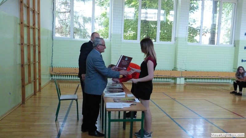 26 czerwca zakończono rok szkolny 2019/2020. W tym roku zakończenie…