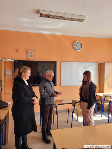 W dniu 4 kwietnia 2022 roku w obecności wychowawcy mgr Joanny Socha…