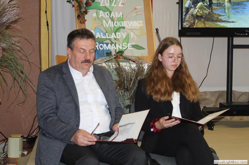 W całym kraju odbyło się wspólne czytanie „Ballad i romansów” Adama…