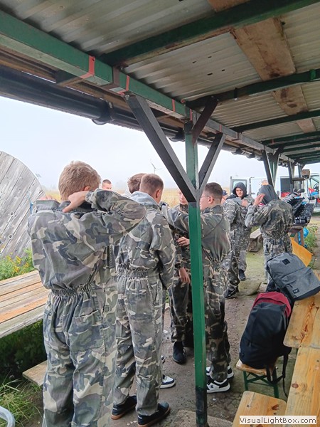 Paintball - moc adrenaliny, świetna zabawa.