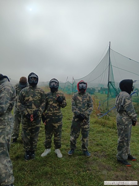 Paintball - moc adrenaliny, świetna zabawa.