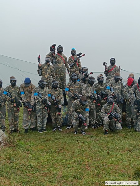 Paintball - moc adrenaliny, świetna zabawa.