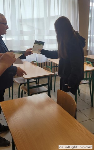 Wręczenie certyfikatów