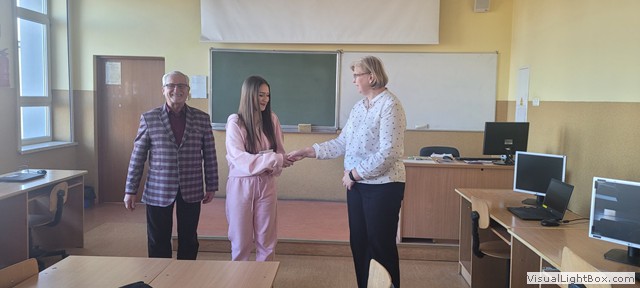Stypendium za pierwsze półrocze roku szkolnego 2024/2025 wręczone