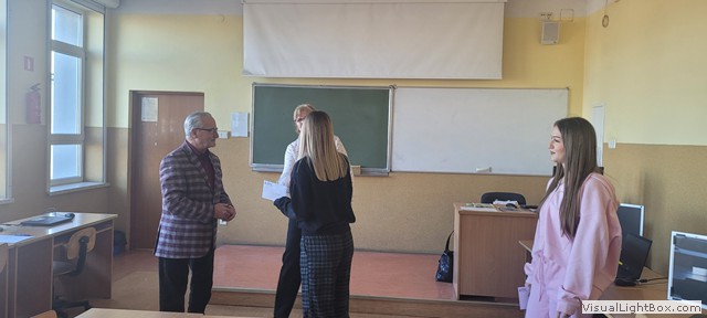 Stypendium za pierwsze półrocze roku szkolnego 2024/2025 wręczone