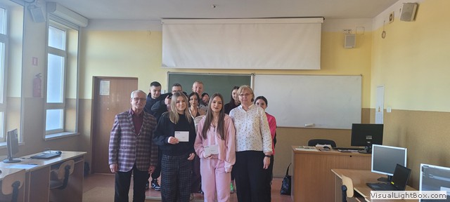Stypendium za pierwsze półrocze roku szkolnego 2024/2025 wręczone