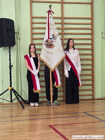 SZKOŁA DO HYMNU